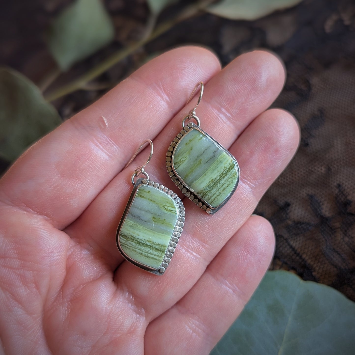 Infinite Serpentine Swish Earrings