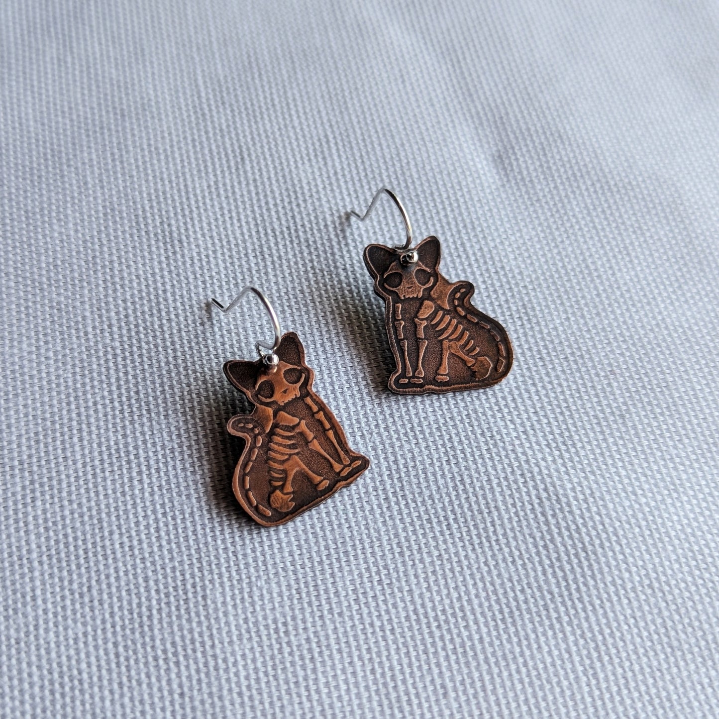 Copper Skelekitty Earrings (Sitting)