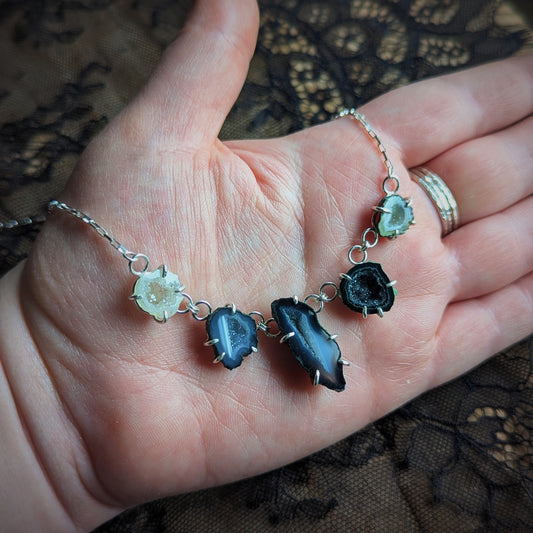 Geode Prong Crown Necklace