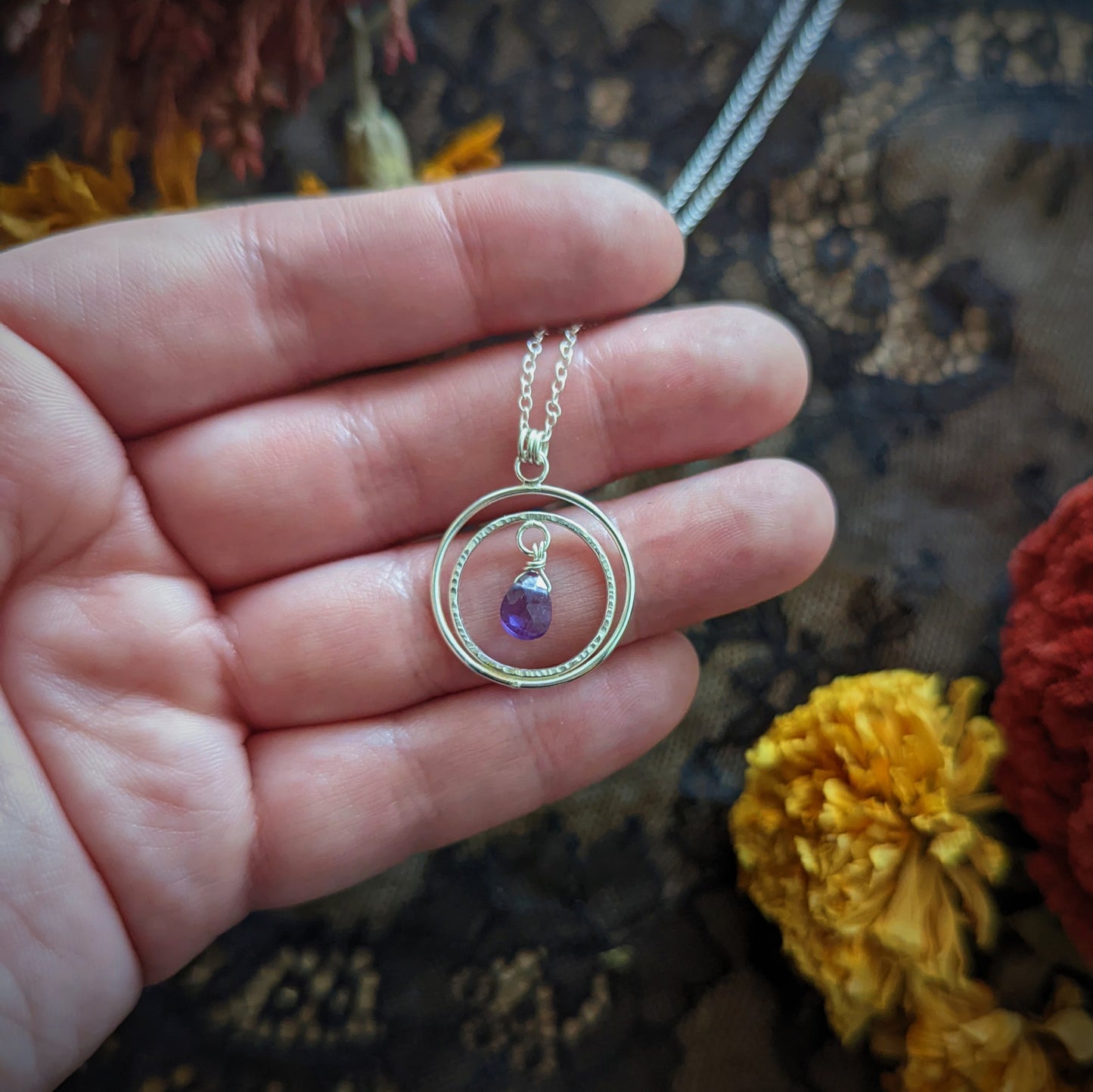 Amethyst Crest Necklace