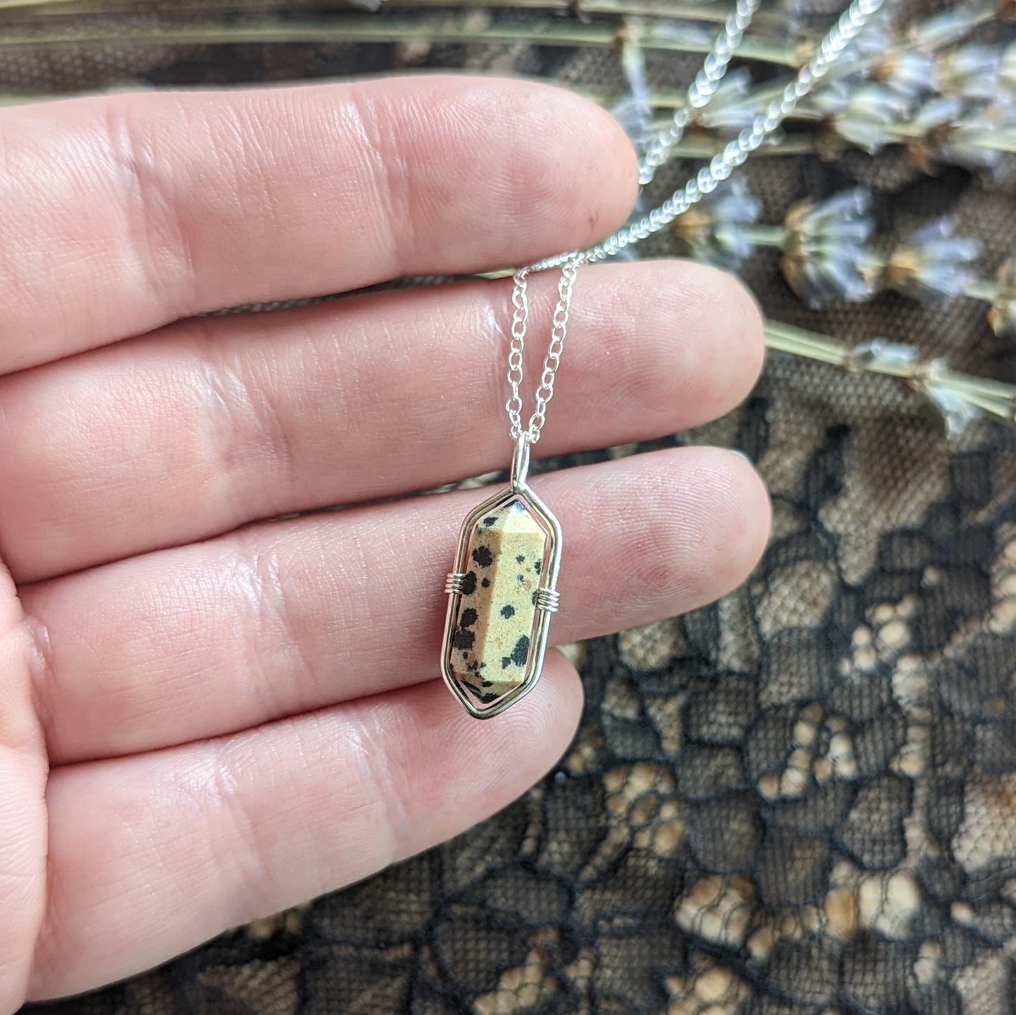 Dalmatian Jasper Pointe Necklace